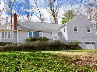 24 Florence Dr, Chappaqua, NY 10514