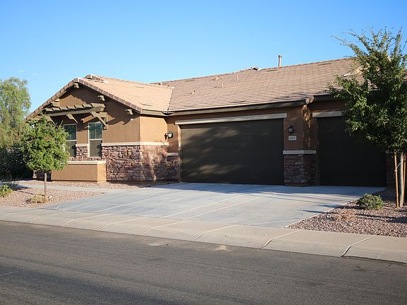 3rd image of 40907 W Pryor Ln