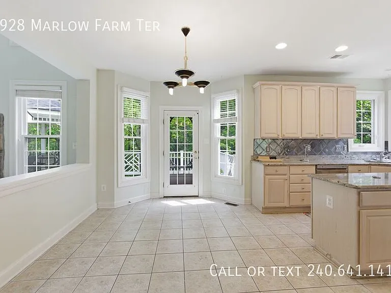 2928 Marlow Farm Ter — Photo 13