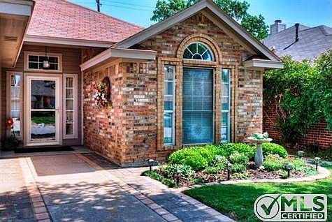 4th image of 447 Pebblecreek Dr