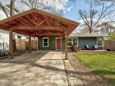 2002 Ford St, Austin, TX, 78704