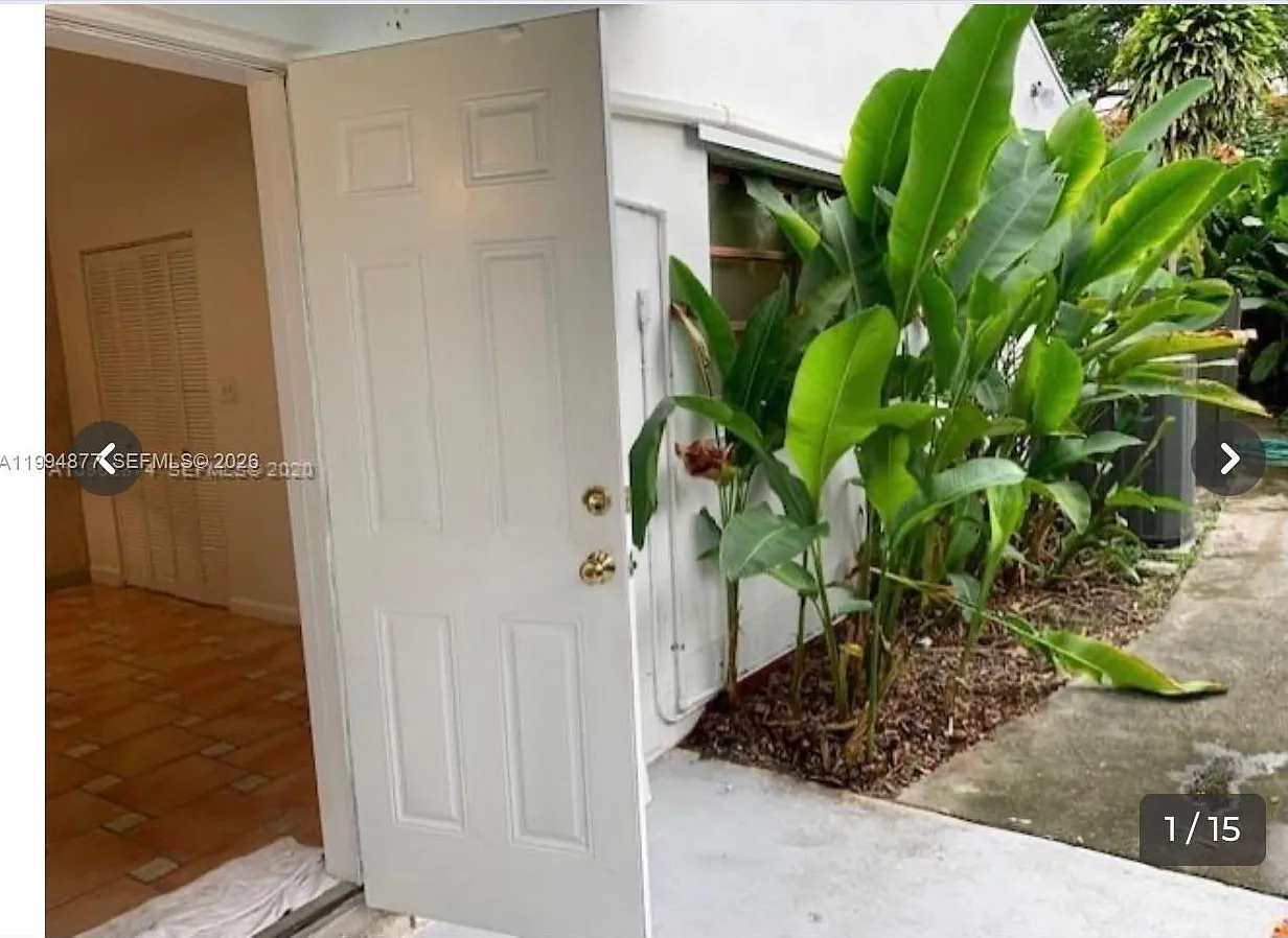 Camner Gables 1st Addn — Photo 1
