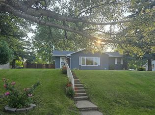 111 Hill Ave S, Park River, ND 58270