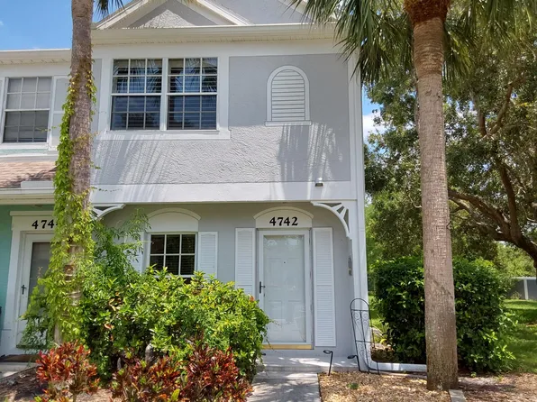 4742 Sabal Key Dr, Bradenton, FL 34203