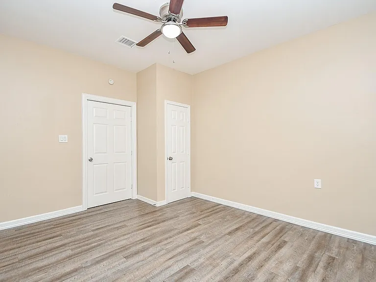 4301 Gregory St — Photo 15