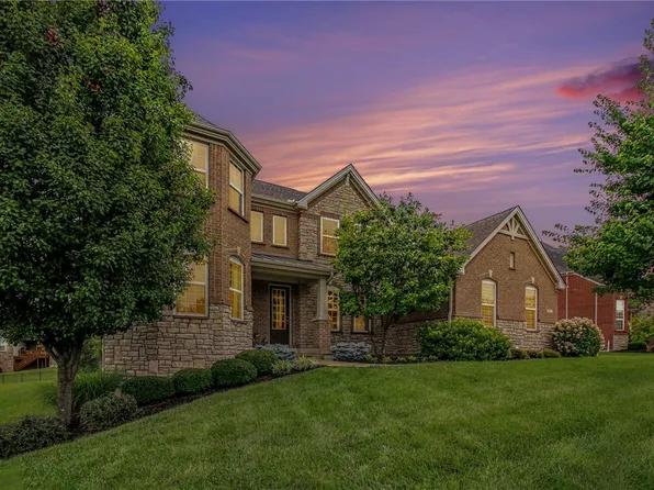 8961 Oakcrest Way, West Chester, OH 45069