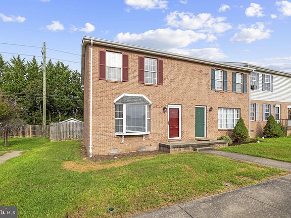 2nd image of 111 Nottoway Dr