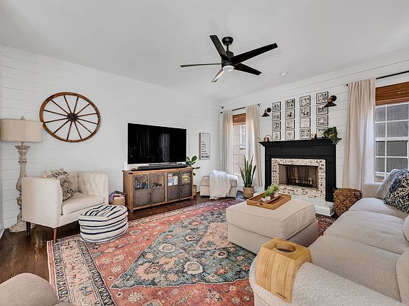 5th image of 7028 Still Spring Hollow Dr