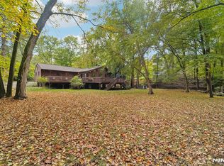 300 Park Ave, Allendale, NJ 07401