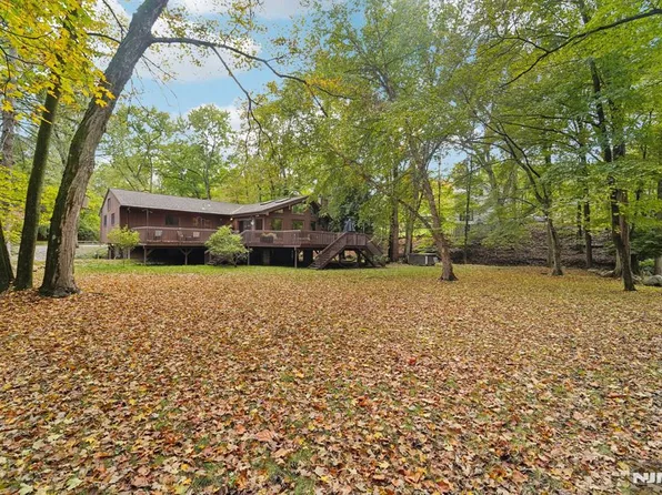 300 Park Ave, Allendale, NJ 07401