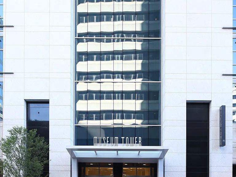 Museum Tower — Photo 1