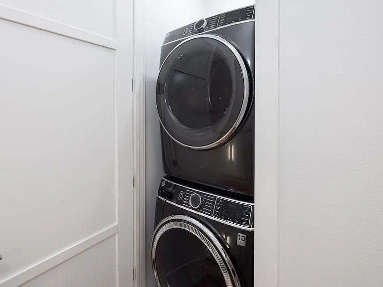 Washer/Dryer