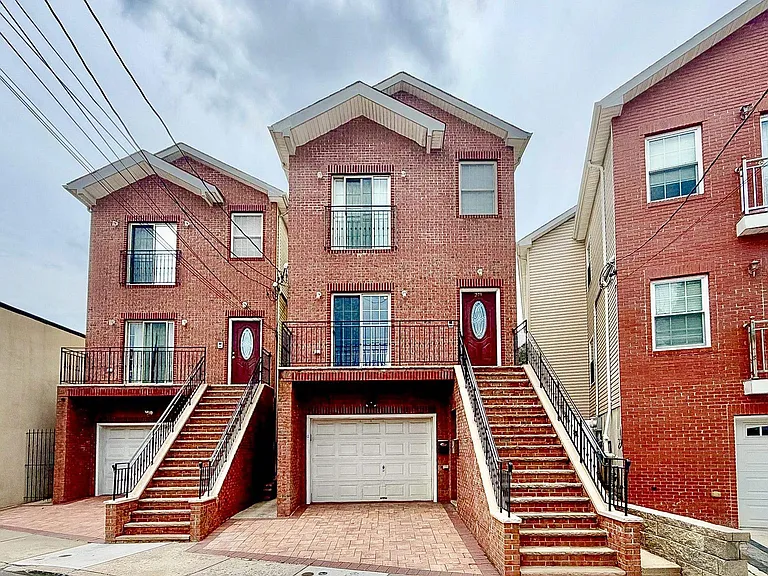 249 Winfield Ave #A — Photo 33