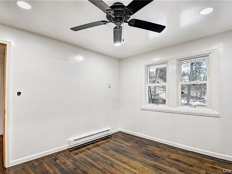 19 Lake Ave — Photo 9