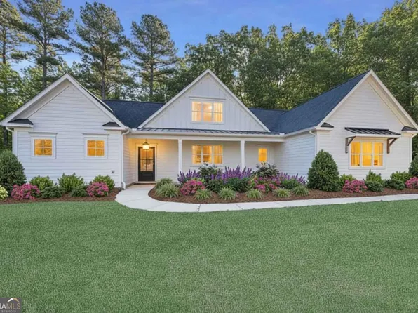 208 Summer Ridge Dr, Ball Ground, GA 30107