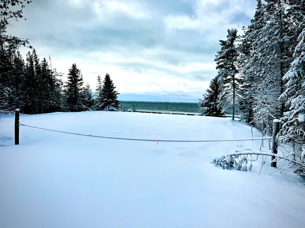 7950 N Pointe Shores Dr, Alpena, MI 49707