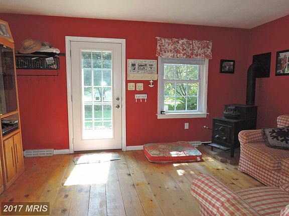 5th image of 2311 Edwards Ln
