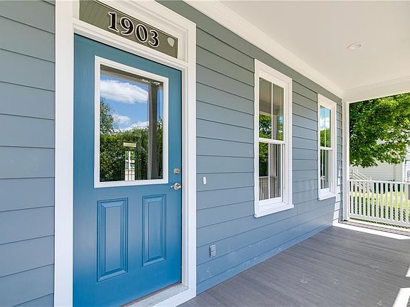 5th image of 1903 Greenwood Ave