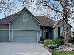 14640 S Bond St, Olathe, KS 66062