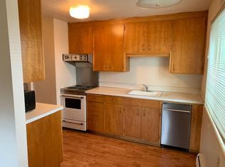 412 N 45th St APT 103, Seattle, WA 98103