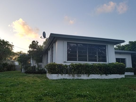 5th image of 4570 N Meridian Ave