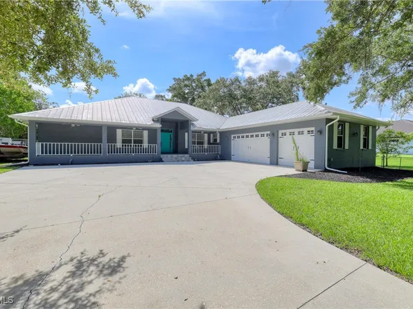 4701 Lone Pine Ct, Fort Myers, FL 33905