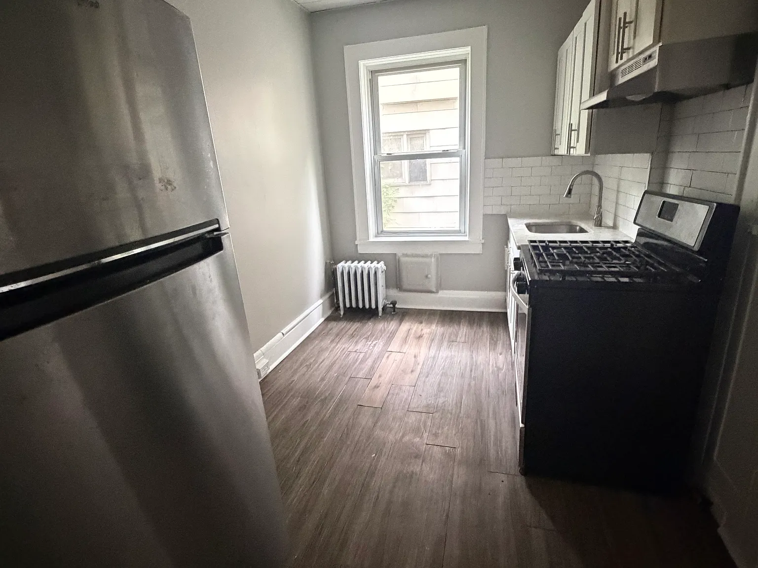1 bed, 650 sqft, $1,750 — Photo 2