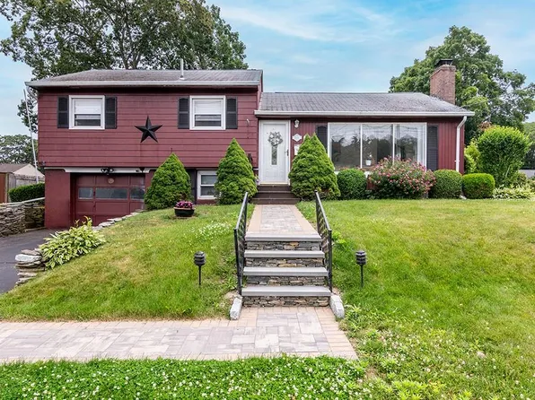 164 Glenwood Dr, North Kingstown, RI 02852