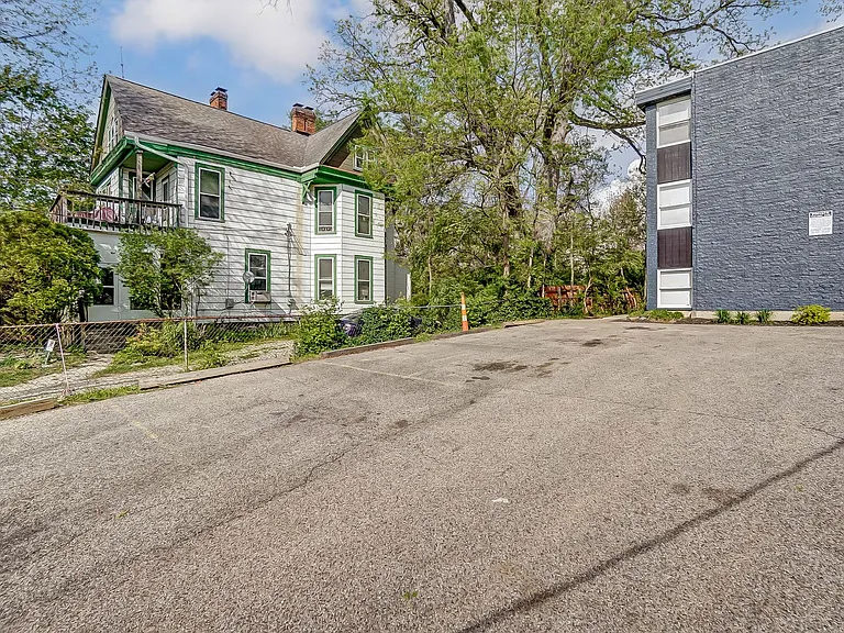 3122 Durrell Ave — Photo 31