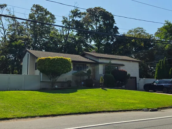 1420 August Road, North Babylon, NY 11703
