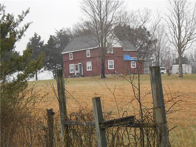 1st image of 155 Brown Ln