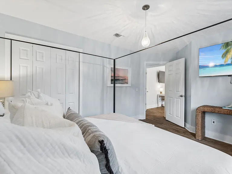 6527 Sunset Ave — Photo 22
