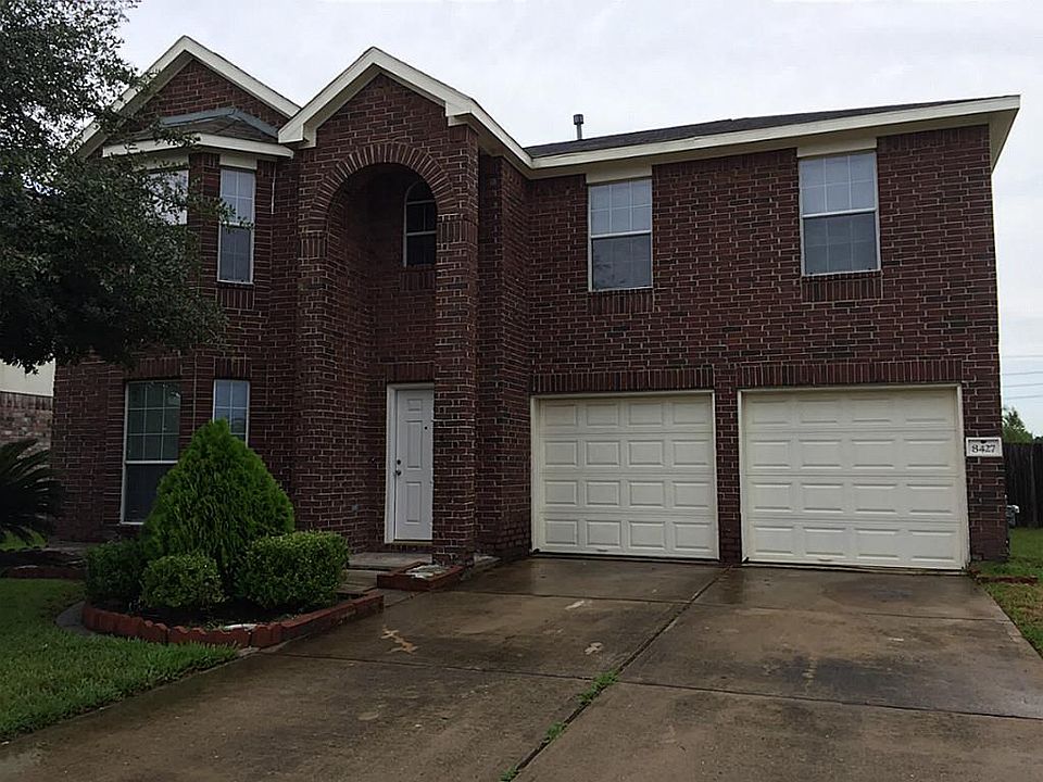 1st image of 8427 Taraglen Ct