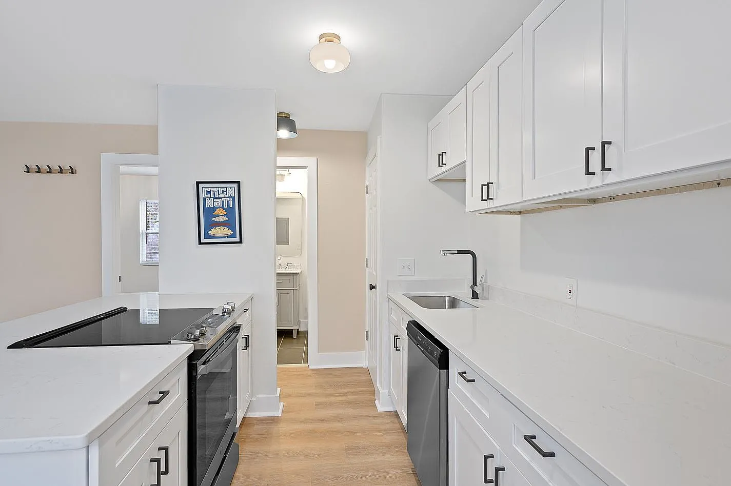 539 Hale Ave — Photo 3