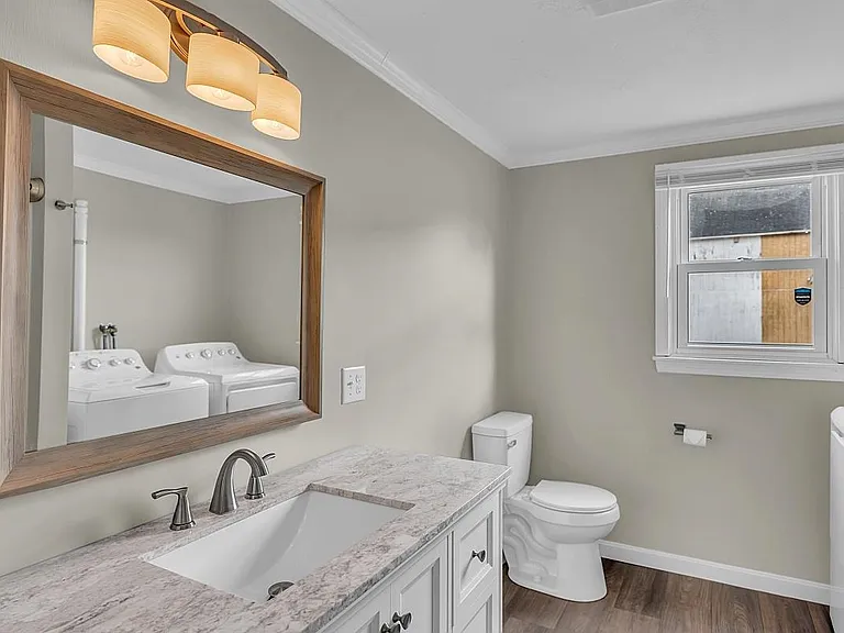 297 Elm St — Photo 23