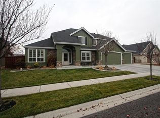4267 N Diamond Creek Ave, Meridian, ID 83646