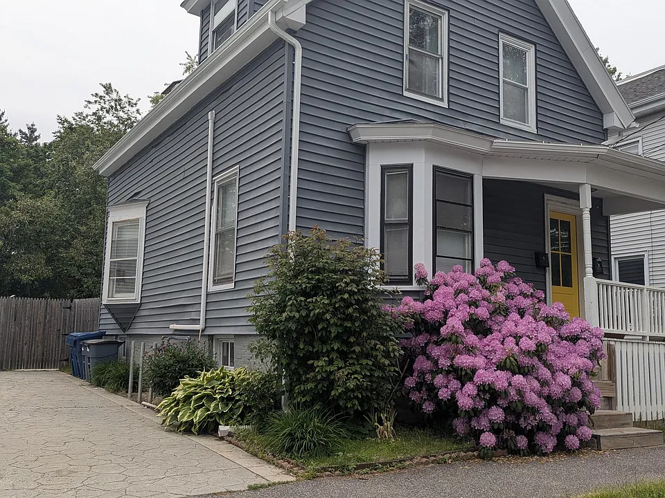 19 Frederic St #2