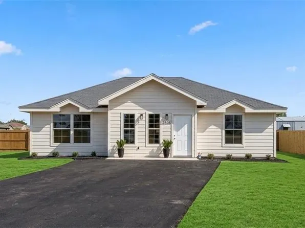 2808 Longhorn Dr, Weslaco, TX 78596