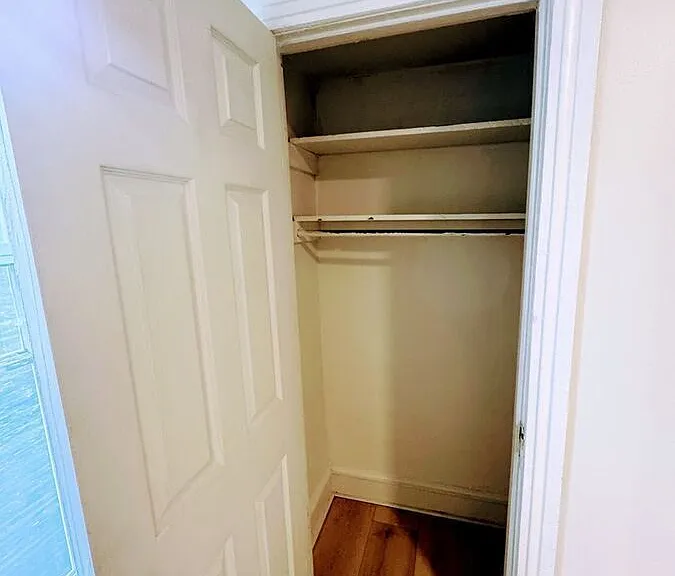 5506 Walnut St #2R — Photo 8