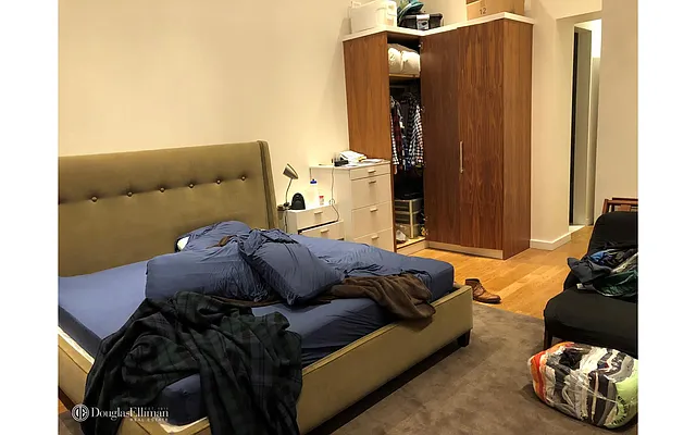 Rented by Douglas Elliman | media 17