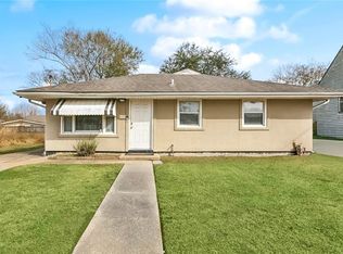 4925 Feliciana Dr, New Orleans, LA 70126