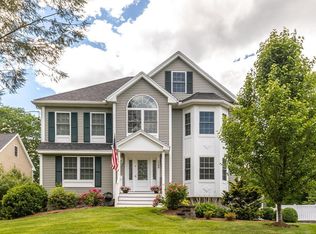 1198 Main St, Reading, MA 01867