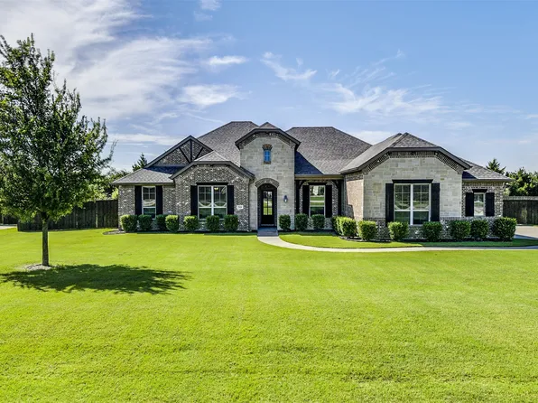 7820 Marks Dr, Waxahachie, TX 75167