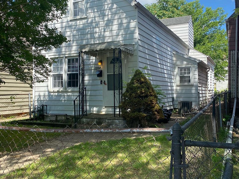 1st image of 1003 Baker Ave