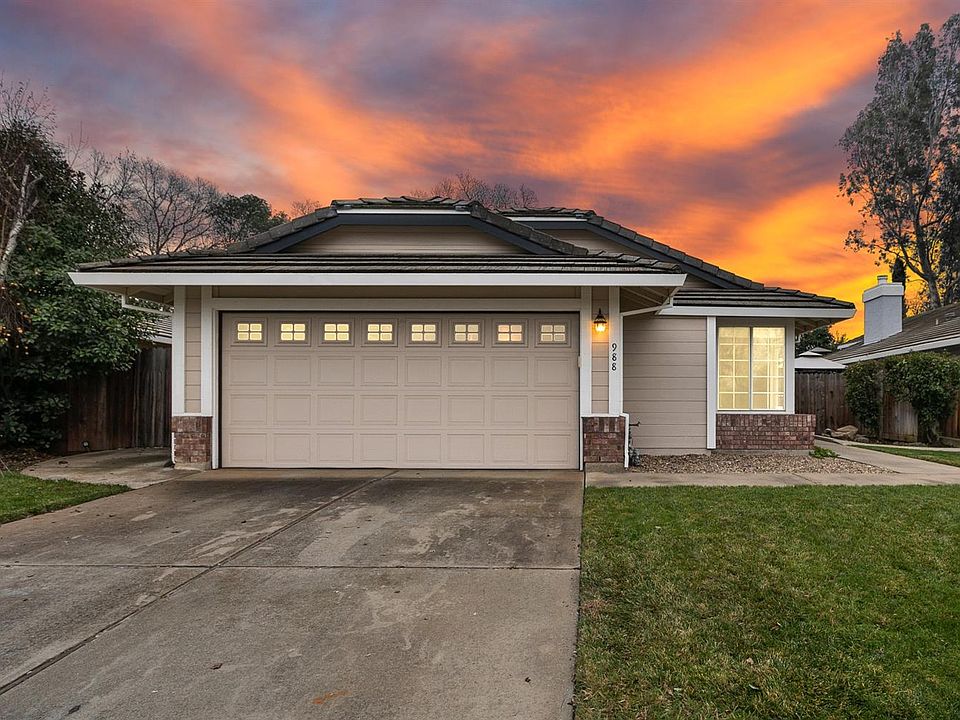 1st image of 988 Lanigan Ct