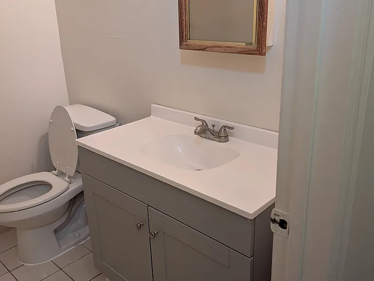 1710 Green Hollow Dr — Photo 9