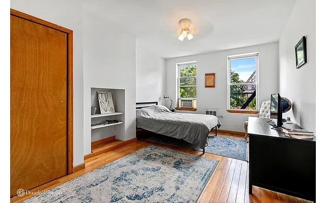 Rented by Douglas Elliman | media 6