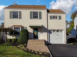 222 Woodmont Rd, Union, NJ 07083