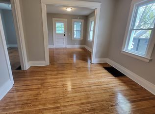 197 Oaklawn Dr, Rochester, NY 14617