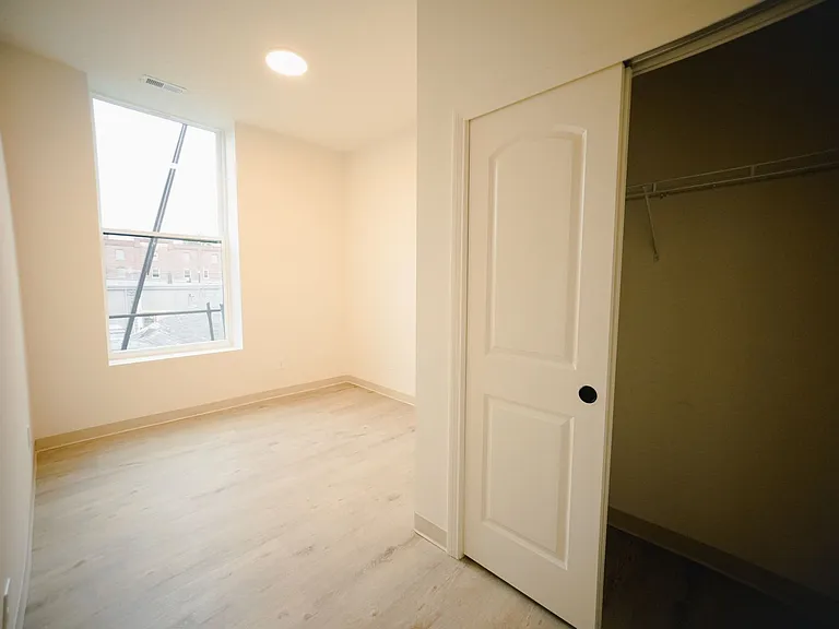 350 N Main St — Photo 90